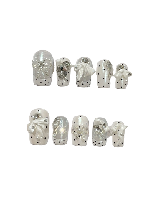 Pearl White Press-On Nails – Cat Eye French Tip Short Square Nails | 3D Bow, Rhinestone & Pearl Charm Reusable Nail Set 258
