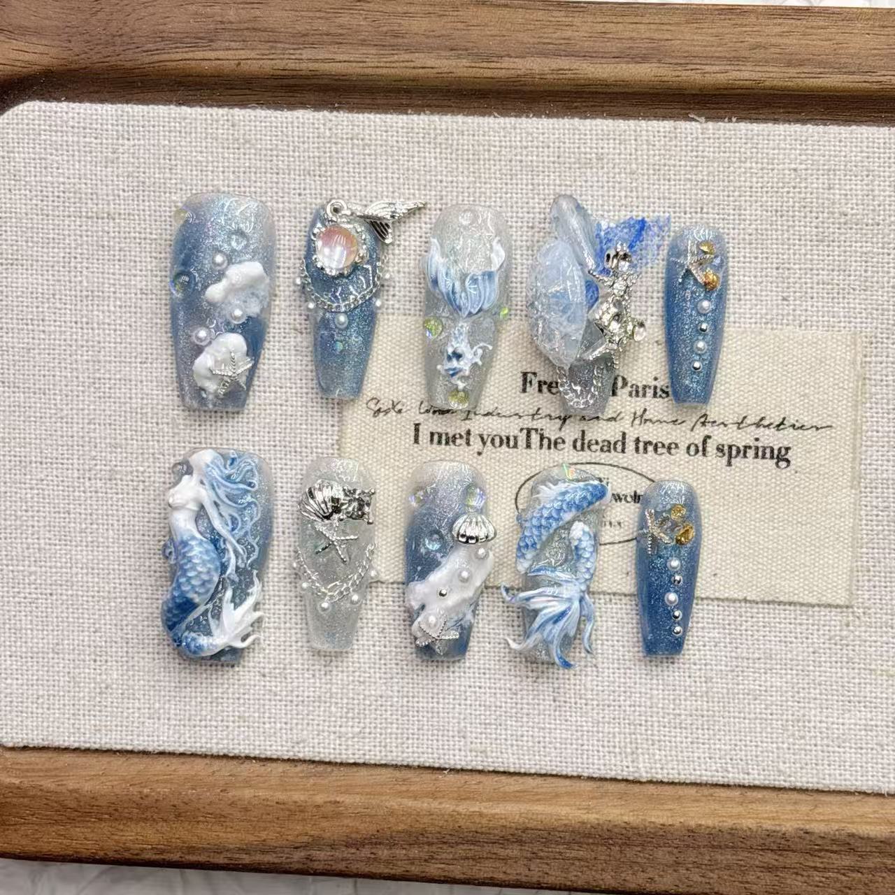 Ocean Inspired Press-On Nails – Ice Blue Silver Cat Eye Almond Nails | 3D Shell, Pearl & Ocean-Inspired Details Reusable Nail Set 254