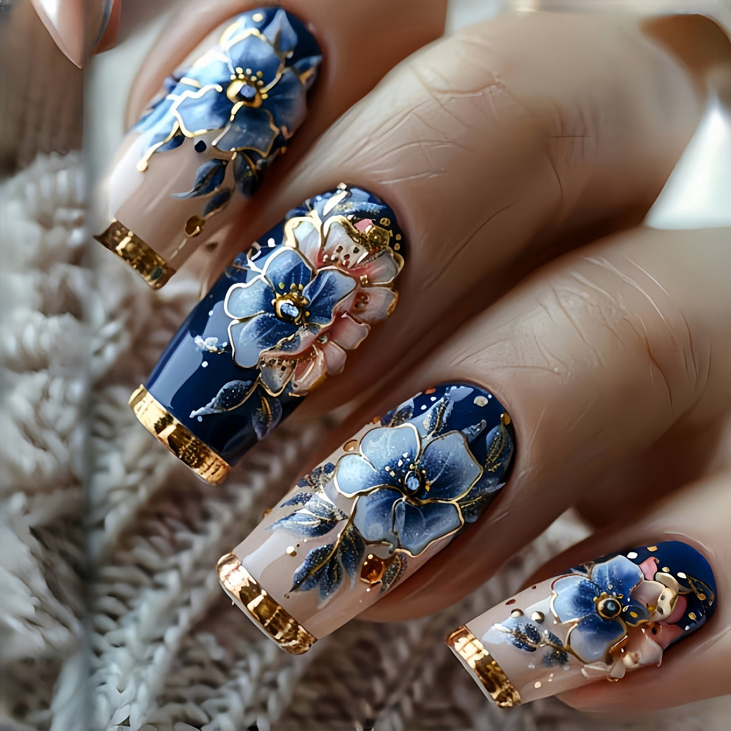 Blue Porcelain Press-On Nails Squoval Shape Chinese Floral Reusable Glue On Fake Nails Elegant Set 30
