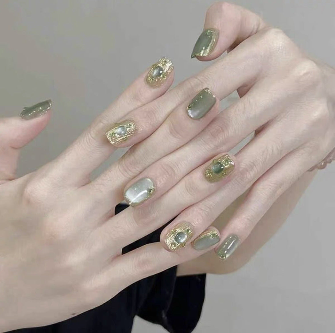 Olive Green Cat Eye Press-On Nails – Emerald Gold Short Square Nails | Crystal Detail Reusable Nail Set 264