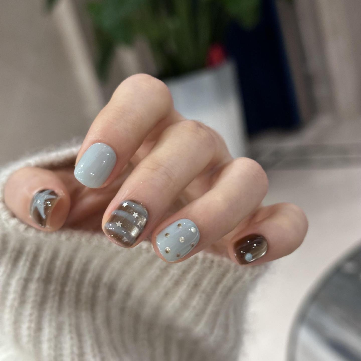 Brown Cat Eye Press On Nails – Short Squoval with Blue Contrast, Star & Polka Dot Glossy Reusable Full Cover Set 163