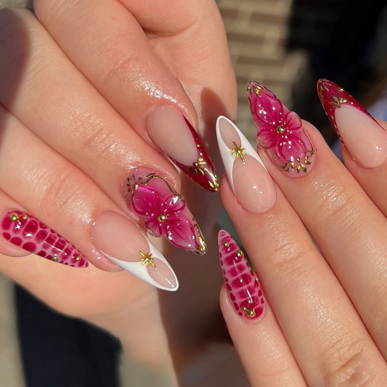 Nude Pink Press On Nails with Red Gold Floral French Tip Design Almond Shape Chinese Style Elegant Luxury Full Cover False Nails Kit Reusable 133