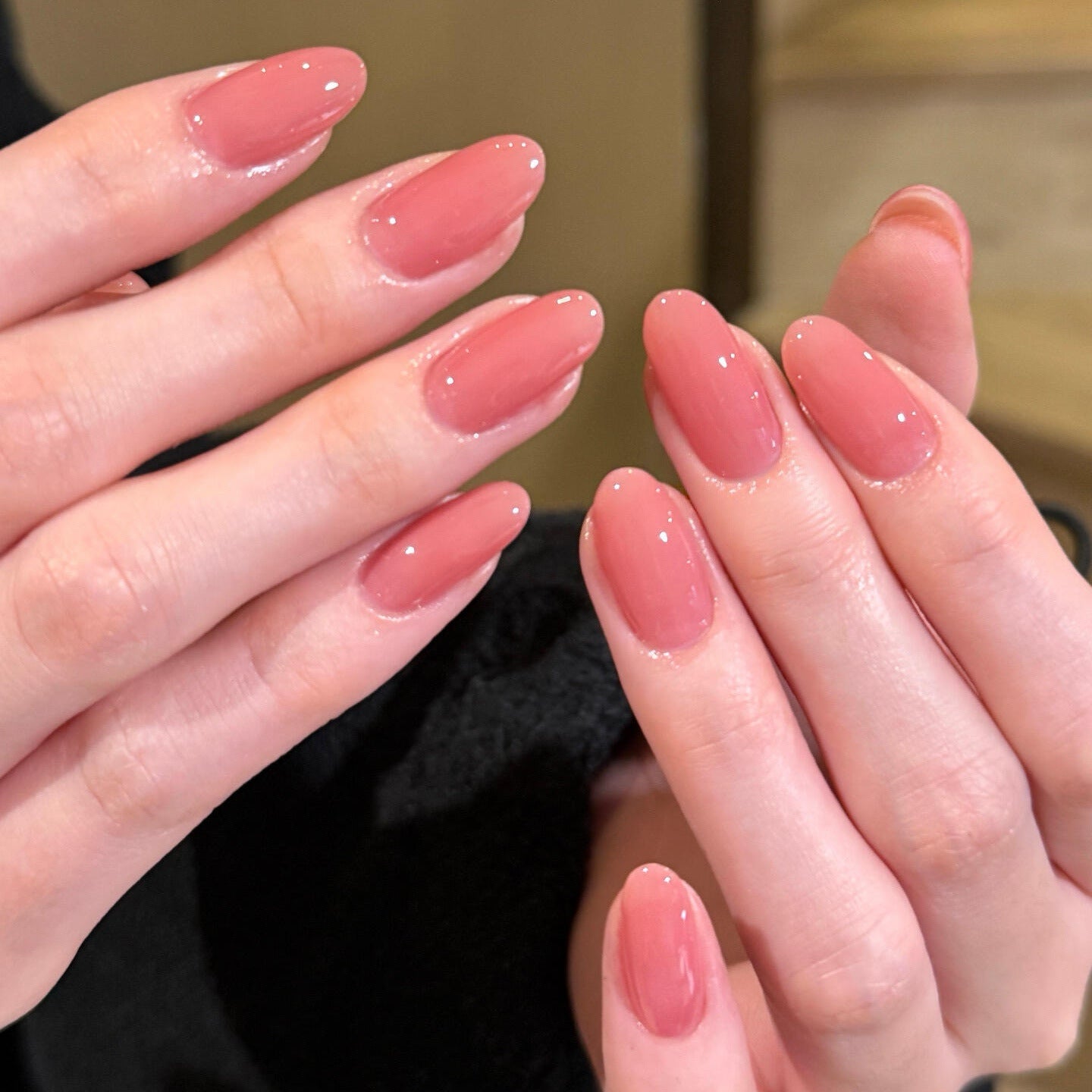 Peach Jelly Press-On Nails – Oval Jelly Nails with Fine Silver Glitter & Sheer Gloss Finish | Minimal Feminine Reusable Nail Set 290