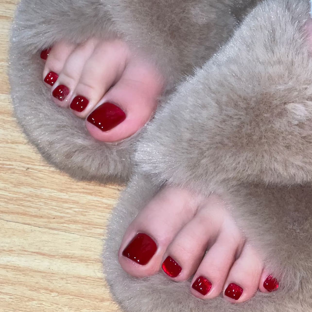 Wine Red Press On Toenails Glossy Solid Color Short Square Shape Reusable Full Cover False Toe Nails Kit Classic Elegant Pedicure Nails for Women 96