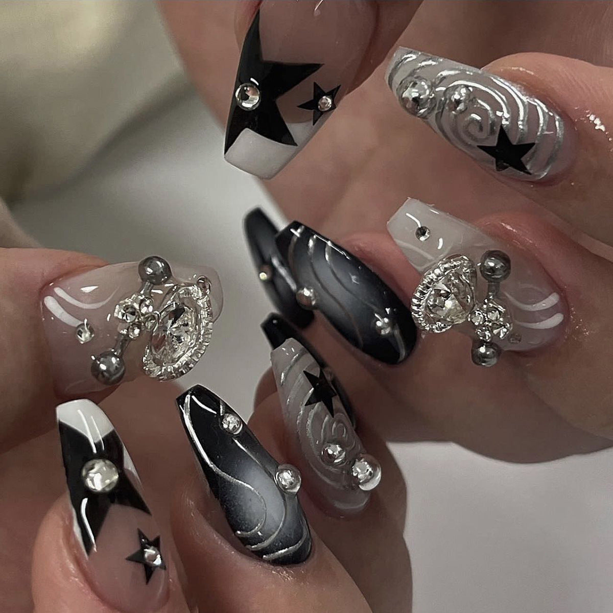 Black White Cat Eye Press On Nails Y2K Cyber Cool Style with Rhinestones Studs Star Charms Metallic Swirl Coffin Shape Glossy Reusable Full Cover False Nails Kit for Women 87