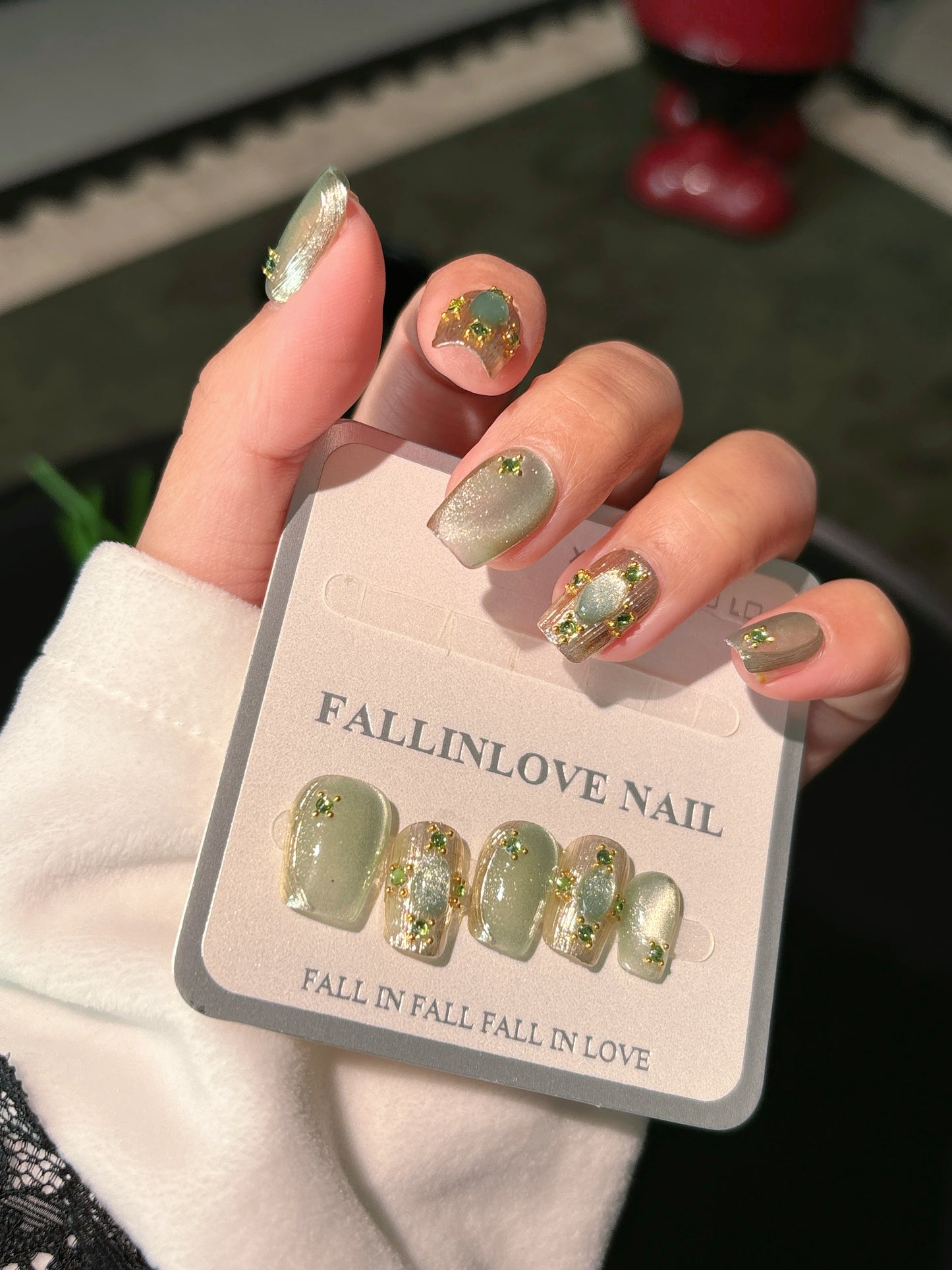 Olive Green Cat Eye Press-On Nails – Emerald Gold Short Square Nails | Crystal Detail Reusable Nail Set 264